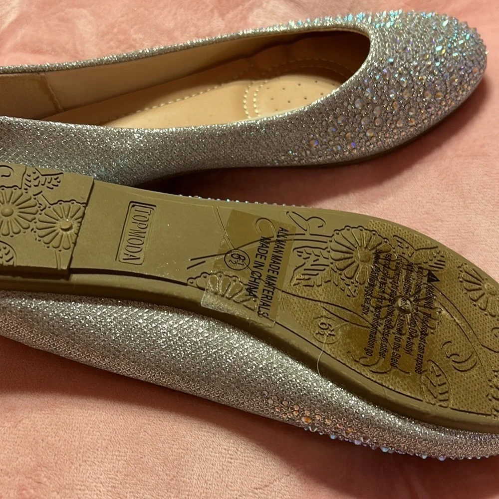 Top moda comfort girls shoes size 6.5 GUC